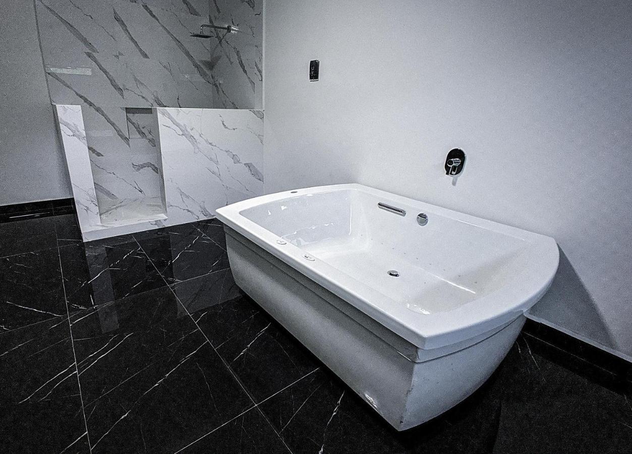 Hotel Dubai Inn & Suites Candelaria エクステリア 写真
